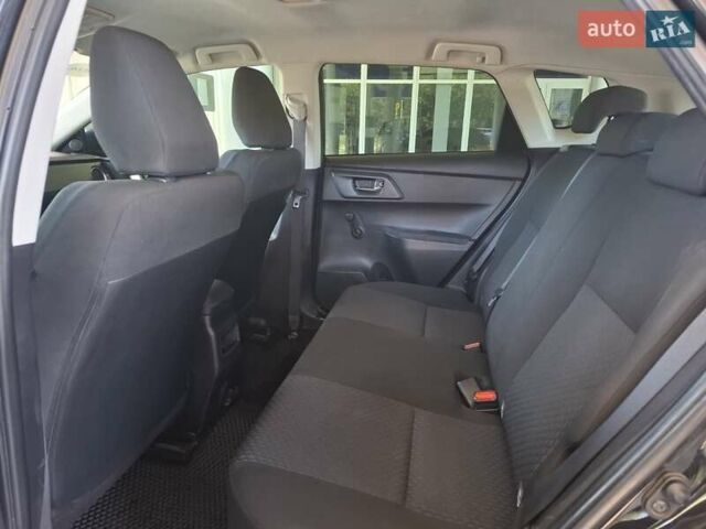 Черный Тойота Аурис, объемом двигателя 1.33 л и пробегом 129 тыс. км за 9300 $, фото 16 на Automoto.ua