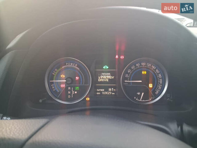 Черный Тойота Аурис, объемом двигателя 1.8 л и пробегом 169 тыс. км за 13999 $, фото 19 на Automoto.ua