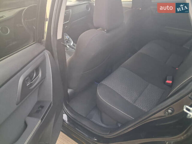 Черный Тойота Аурис, объемом двигателя 1.8 л и пробегом 169 тыс. км за 13999 $, фото 22 на Automoto.ua