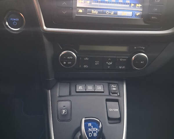 Черный Тойота Аурис, объемом двигателя 1.8 л и пробегом 169 тыс. км за 13999 $, фото 15 на Automoto.ua