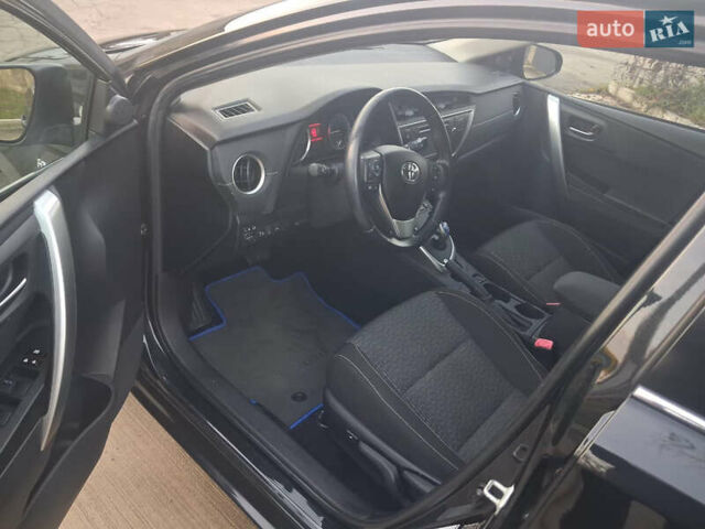 Черный Тойота Аурис, объемом двигателя 1.8 л и пробегом 169 тыс. км за 13999 $, фото 18 на Automoto.ua
