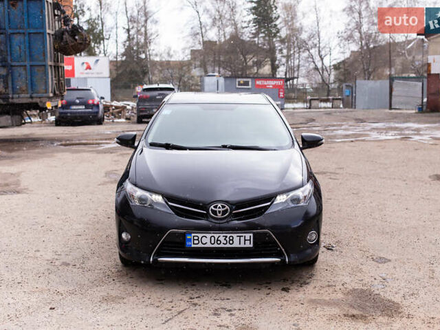 Черный Тойота Аурис, объемом двигателя 1.6 л и пробегом 180 тыс. км за 9750 $, фото 1 на Automoto.ua
