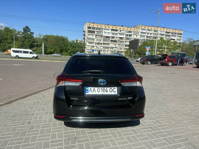 Черный Тойота Аурис, объемом двигателя 1.8 л и пробегом 233 тыс. км за 12500 $, фото 8 на Automoto.ua