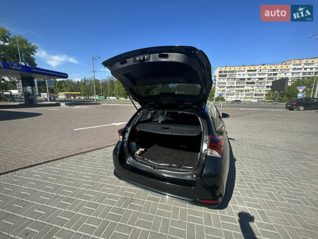 Черный Тойота Аурис, объемом двигателя 1.8 л и пробегом 233 тыс. км за 12500 $, фото 22 на Automoto.ua