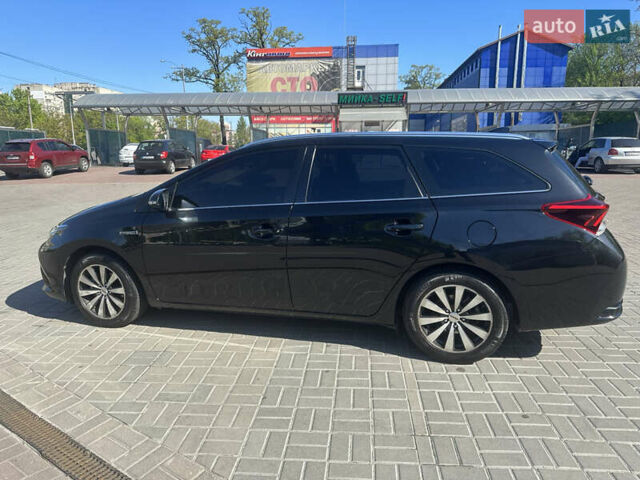 Черный Тойота Аурис, объемом двигателя 1.8 л и пробегом 233 тыс. км за 12500 $, фото 12 на Automoto.ua