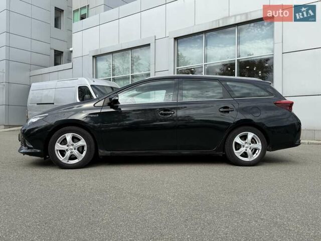 Черный Тойота Аурис, объемом двигателя 1.8 л и пробегом 165 тыс. км за 15500 $, фото 3 на Automoto.ua