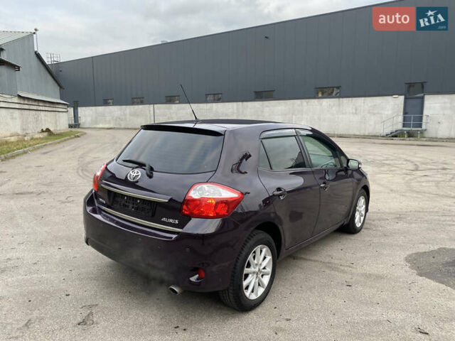 Фіолетовий Тойота Ауріс, об'ємом двигуна 1.6 л та пробігом 150 тис. км за 10750 $, фото 10 на Automoto.ua