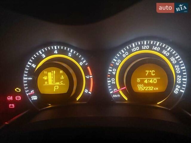 Фиолетовый Тойота Аурис, объемом двигателя 1.6 л и пробегом 157 тыс. км за 9900 $, фото 6 на Automoto.ua