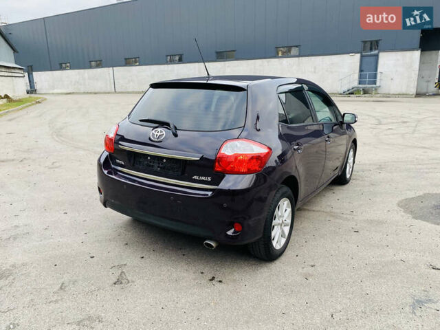 Фіолетовий Тойота Ауріс, об'ємом двигуна 1.6 л та пробігом 150 тис. км за 10750 $, фото 13 на Automoto.ua