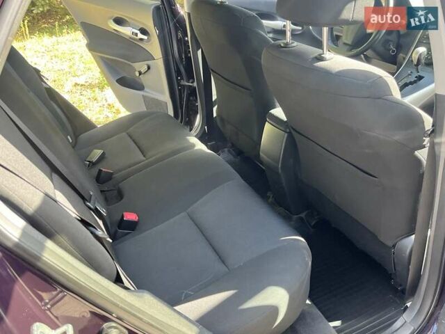 Фіолетовий Тойота Ауріс, об'ємом двигуна 1.6 л та пробігом 146 тис. км за 11500 $, фото 15 на Automoto.ua