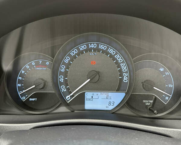 Коричневый Тойота Аурис, объемом двигателя 1.33 л и пробегом 105 тыс. км за 9800 $, фото 8 на Automoto.ua