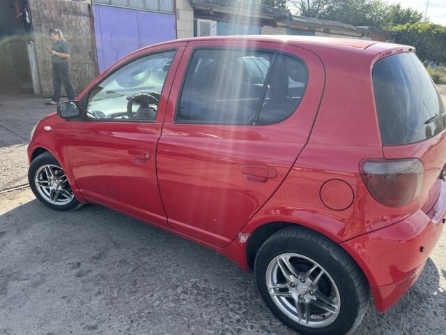 Червоний Тойота Ауріс, об'ємом двигуна 1.3 л та пробігом 245 тис. км за 4000 $, фото 2 на Automoto.ua