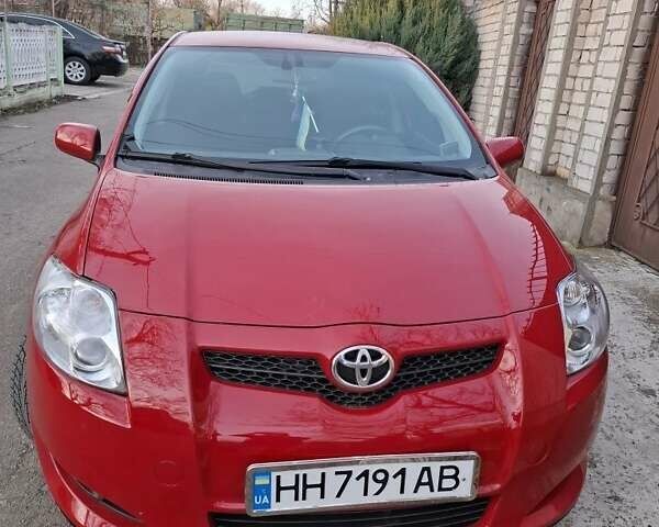Красный Тойота Аурис, объемом двигателя 1.6 л и пробегом 196 тыс. км за 6800 $, фото 10 на Automoto.ua