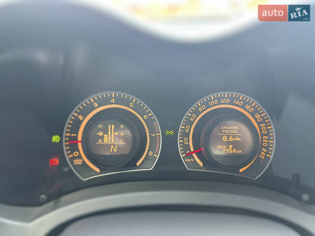 Красный Тойота Аурис, объемом двигателя 1.6 л и пробегом 193 тыс. км за 6855 $, фото 15 на Automoto.ua