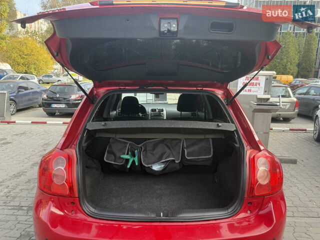 Красный Тойота Аурис, объемом двигателя 1.6 л и пробегом 109 тыс. км за 7300 $, фото 9 на Automoto.ua