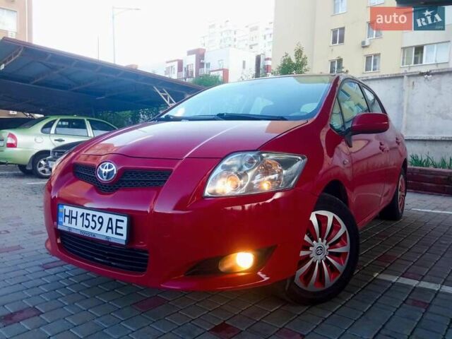 Красный Тойота Аурис, объемом двигателя 1.6 л и пробегом 152 тыс. км за 5999 $, фото 19 на Automoto.ua