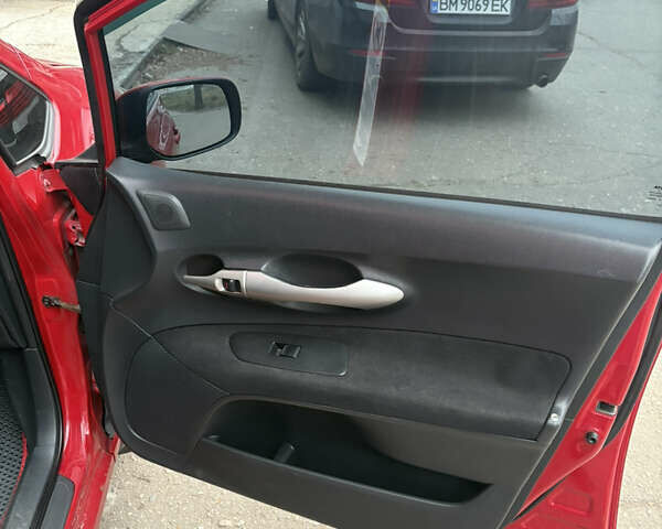 Червоний Тойота Ауріс, об'ємом двигуна 1.6 л та пробігом 115 тис. км за 6800 $, фото 17 на Automoto.ua