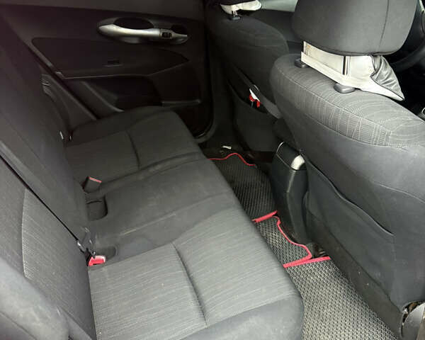 Червоний Тойота Ауріс, об'ємом двигуна 1.6 л та пробігом 115 тис. км за 6800 $, фото 19 на Automoto.ua