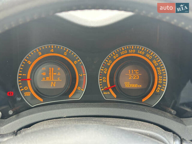 Красный Тойота Аурис, объемом двигателя 1.6 л и пробегом 104 тыс. км за 7200 $, фото 14 на Automoto.ua