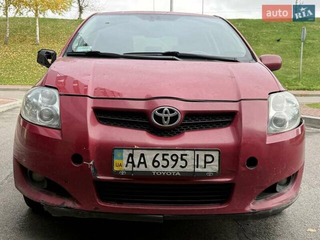 Красный Тойота Аурис, объемом двигателя 1.6 л и пробегом 200 тыс. км за 4500 $, фото 25 на Automoto.ua