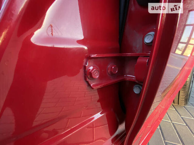 Червоний Тойота Ауріс, об'ємом двигуна 1.6 л та пробігом 189 тис. км за 7000 $, фото 49 на Automoto.ua