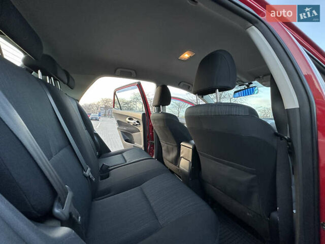 Червоний Тойота Ауріс, об'ємом двигуна 1.6 л та пробігом 85 тис. км за 8700 $, фото 37 на Automoto.ua