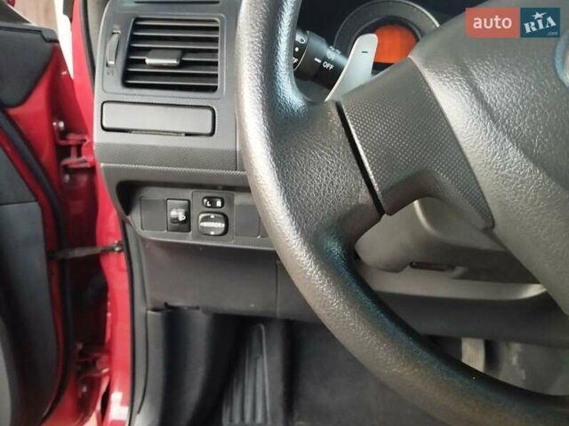 Красный Тойота Аурис, объемом двигателя 1.6 л и пробегом 112 тыс. км за 7200 $, фото 17 на Automoto.ua