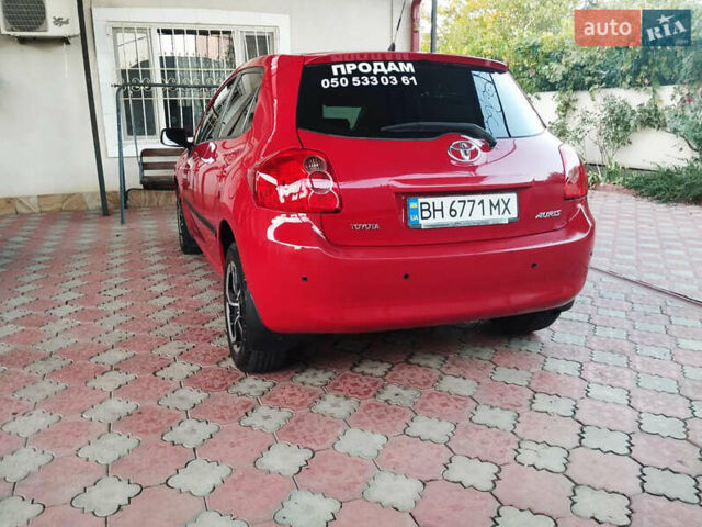 Красный Тойота Аурис, объемом двигателя 1.6 л и пробегом 112 тыс. км за 7200 $, фото 6 на Automoto.ua