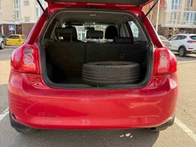 Червоний Тойота Ауріс, об'ємом двигуна 1.6 л та пробігом 399 тис. км за 5700 $, фото 5 на Automoto.ua