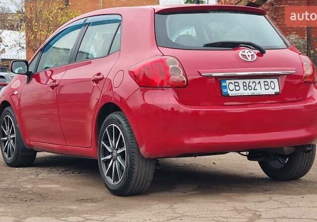 Червоний Тойота Ауріс, об'ємом двигуна 1.6 л та пробігом 176 тис. км за 7200 $, фото 5 на Automoto.ua