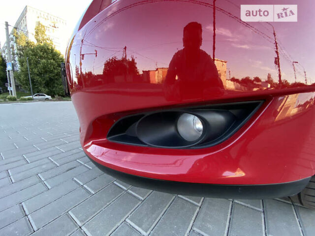 Красный Тойота Аурис, объемом двигателя 1.6 л и пробегом 189 тыс. км за 7000 $, фото 20 на Automoto.ua