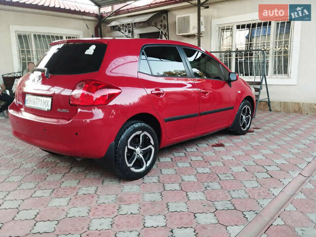Красный Тойота Аурис, объемом двигателя 1.6 л и пробегом 112 тыс. км за 7200 $, фото 8 на Automoto.ua