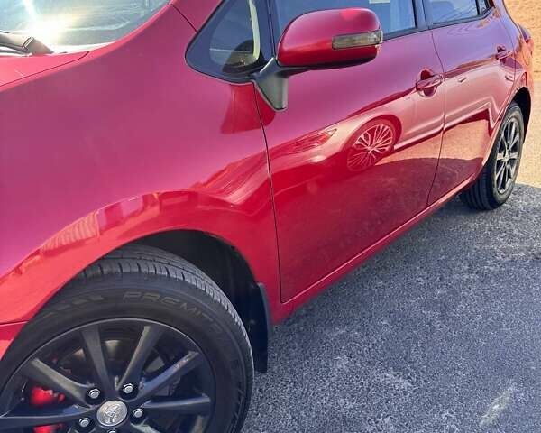 Червоний Тойота Ауріс, об'ємом двигуна 1.6 л та пробігом 219 тис. км за 9700 $, фото 2 на Automoto.ua