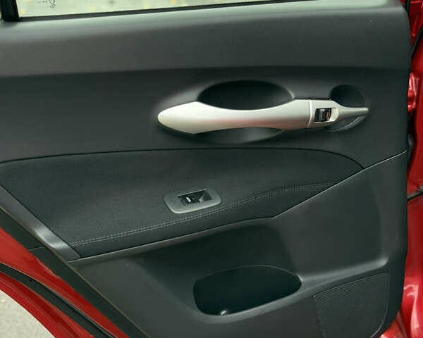 Тойота Аурис 2010 в Белой Церкве на Automoto.ua Красный Тойота Аурис, объемом двигателя 1.6 л и пробегом 169 тыс. км за 10000 $, фото 22 на Automoto.ua