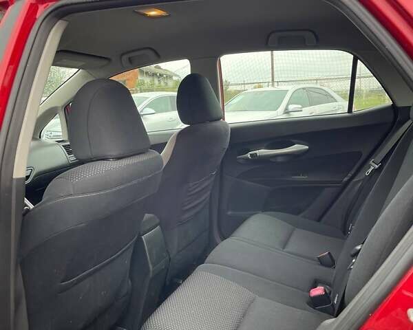 Красный Тойота Аурис, объемом двигателя 1.6 л и пробегом 299 тыс. км за 7990 $, фото 8 на Automoto.ua