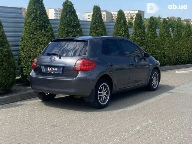 Тойота Аурис, объемом двигателя 1.6 л и пробегом 195 тыс. км за 5490 $, фото 6 на Automoto.ua