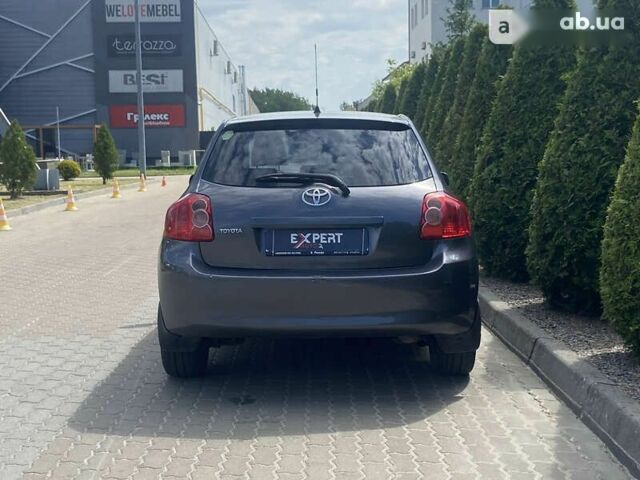 Тойота Аурис, объемом двигателя 1.6 л и пробегом 195 тыс. км за 5490 $, фото 20 на Automoto.ua