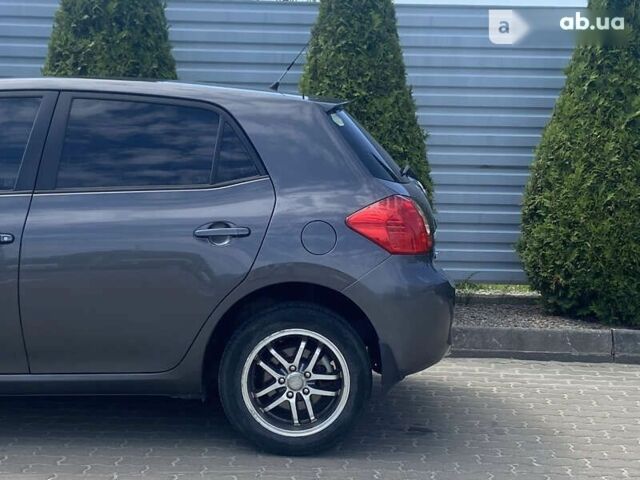 Тойота Аурис, объемом двигателя 1.6 л и пробегом 195 тыс. км за 5490 $, фото 16 на Automoto.ua