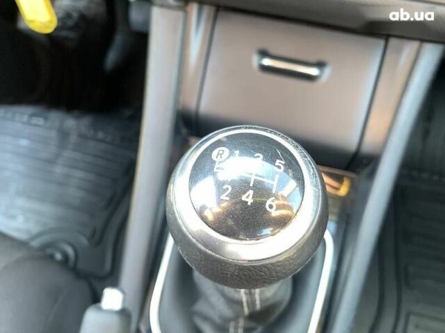 Тойота Ауріс, об'ємом двигуна 1.4 л та пробігом 196 тис. км за 11800 $, фото 10 на Automoto.ua