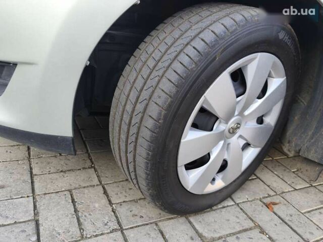 Тойота Аурис, объемом двигателя 0 л и пробегом 226 тыс. км за 6850 $, фото 16 на Automoto.ua