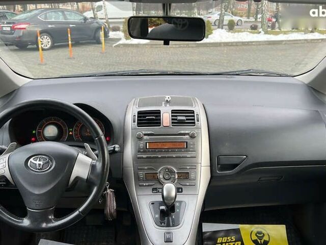 Тойота Ауріс, об'ємом двигуна 1.4 л та пробігом 264 тис. км за 6999 $, фото 10 на Automoto.ua