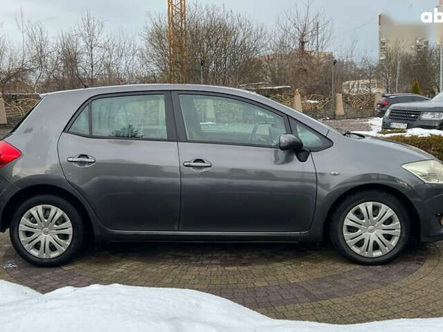 Тойота Ауріс, об'ємом двигуна 1.4 л та пробігом 264 тис. км за 6999 $, фото 7 на Automoto.ua