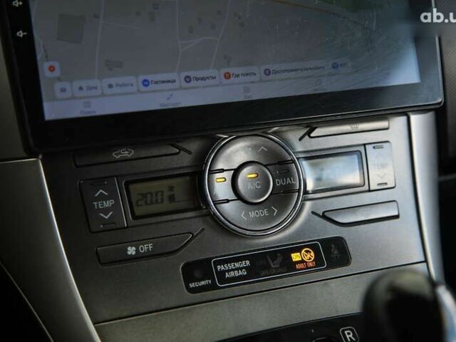 Тойота Аурис, объемом двигателя 1.6 л и пробегом 201 тыс. км за 7300 $, фото 14 на Automoto.ua