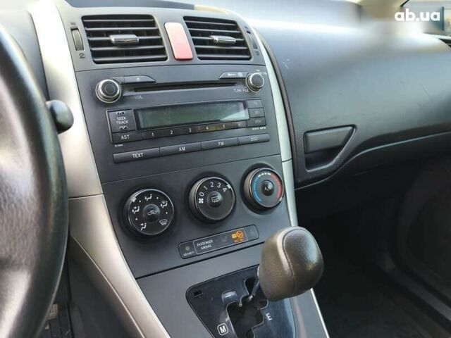 Тойота Аурис, объемом двигателя 0 л и пробегом 226 тыс. км за 6850 $, фото 14 на Automoto.ua