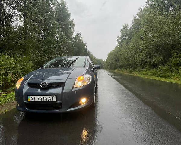 Тойота Аурис, объемом двигателя 1.6 л и пробегом 200 тыс. км за 8250 $, фото 49 на Automoto.ua