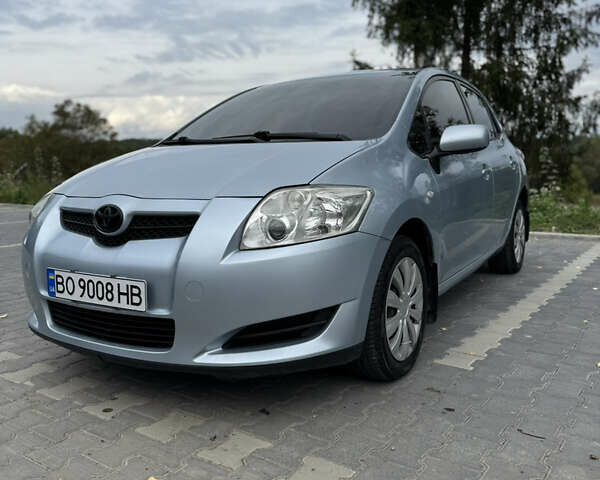 Тойота Аурис, объемом двигателя 1.6 л и пробегом 147 тыс. км за 5999 $, фото 10 на Automoto.ua