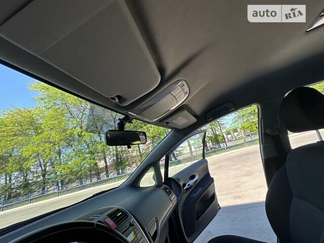 Тойота Ауріс, об'ємом двигуна 1.6 л та пробігом 138 тис. км за 9900 $, фото 19 на Automoto.ua