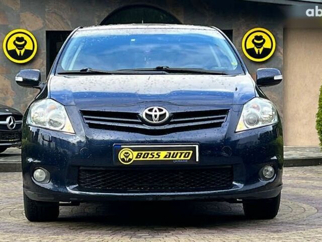 Тойота Ауріс, об'ємом двигуна 1.4 л та пробігом 247 тис. км за 7600 $, фото 1 на Automoto.ua