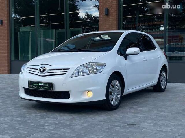 Тойота Ауріс, об'ємом двигуна 1.4 л та пробігом 265 тис. км за 7990 $, фото 5 на Automoto.ua