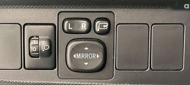 Тойота Аурис, объемом двигателя 0 л и пробегом 157 тыс. км за 11450 $, фото 12 на Automoto.ua